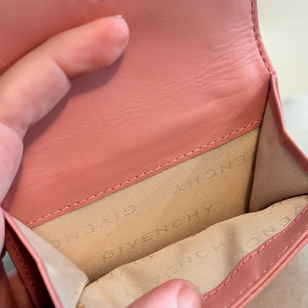 GIVENCHY 4G RARE Pink Lambskin Leather Trifold Compact Wallet NEW - Picture 8 of 11